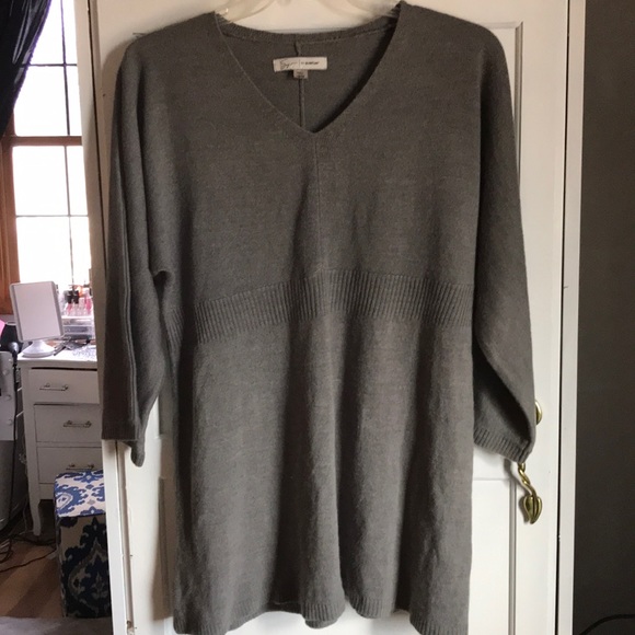 Soft tunic Sweater - Picture 1 of 4